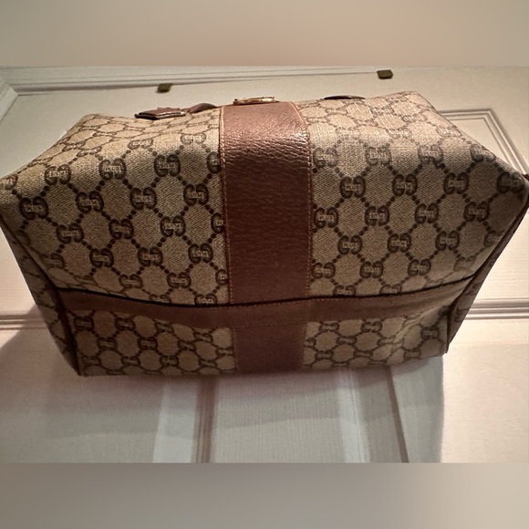 Gucci Plus - Picture 3 of 11